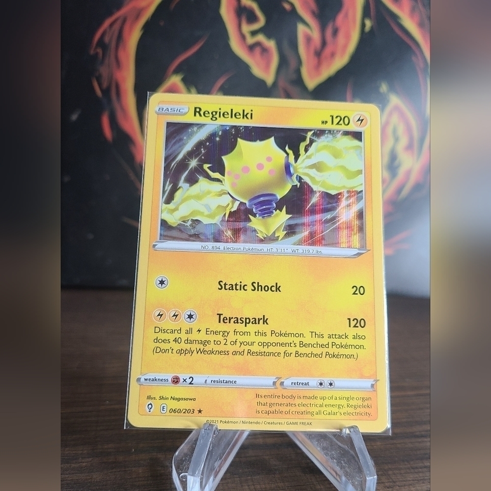 Pokemon TCG Evolving Skies Regieleki 060/203 Holo Rare NM